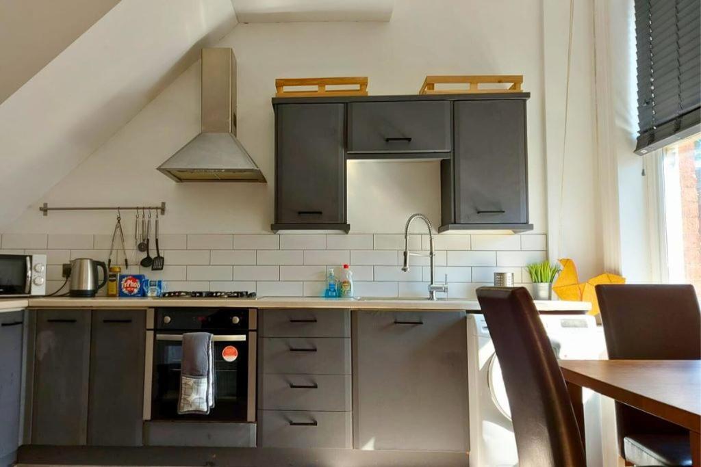 Large Studio Room In City Centre Preston  Kültér fotó